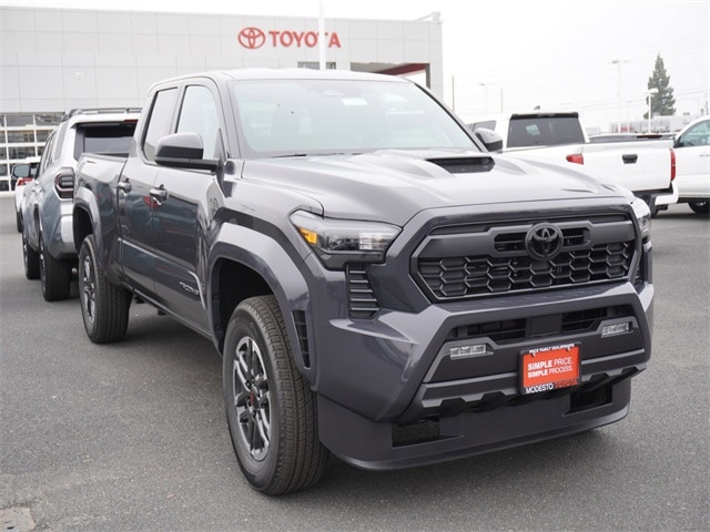 2026 Toyota Tacoma TRD Sport's photo
