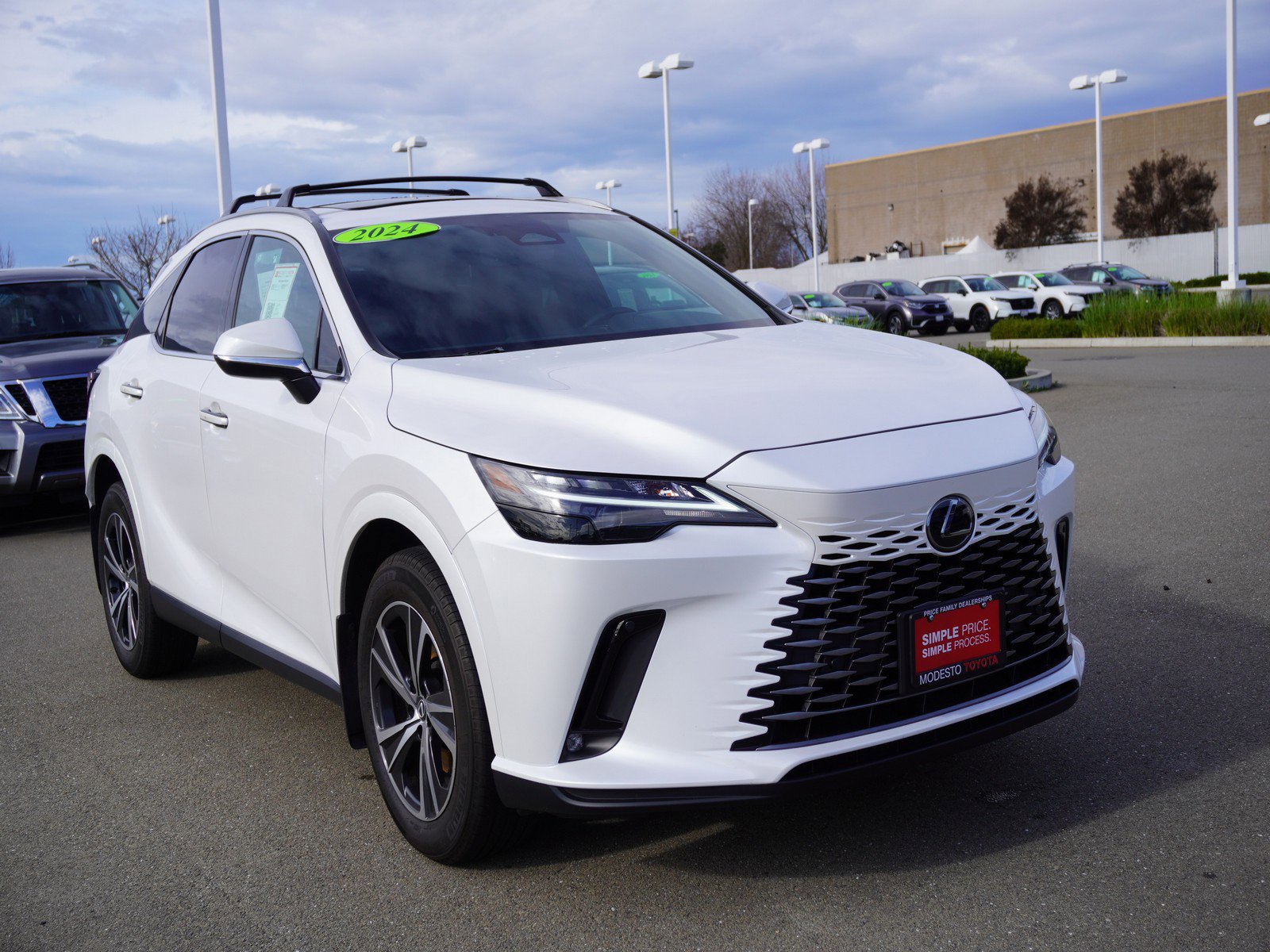 2024 Lexus RX 350's photo