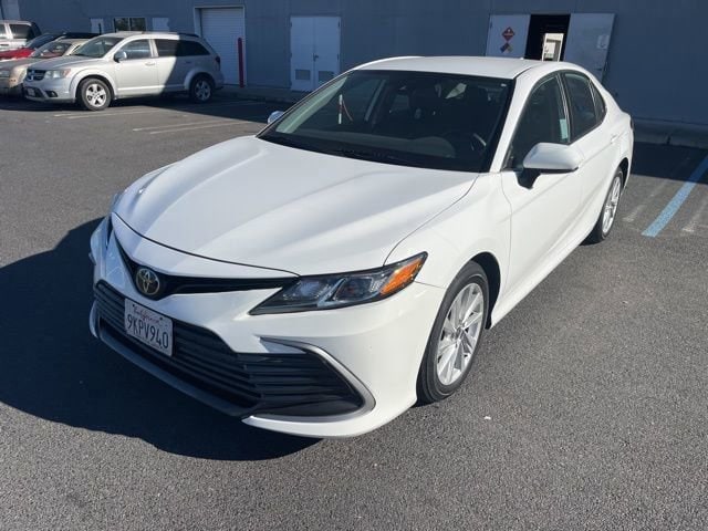 2023 Toyota Camry Sedan 
