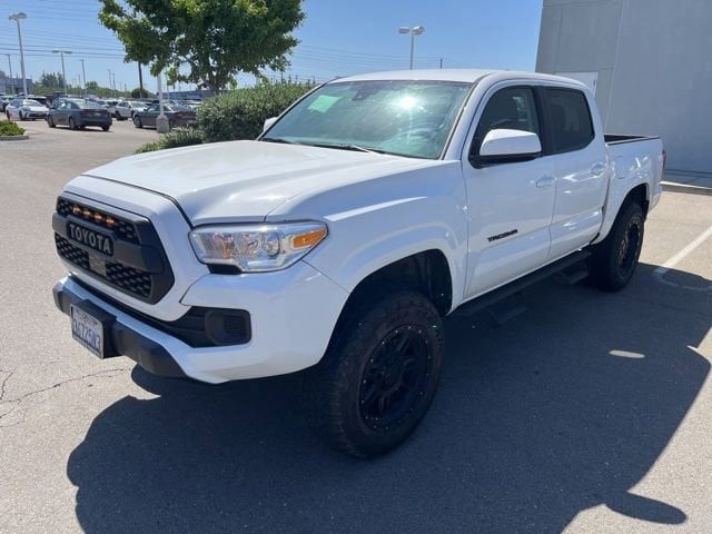 2022 Toyota Tacoma SR Double Cab 2WD 4-Cyl Auto Short Bed's photo