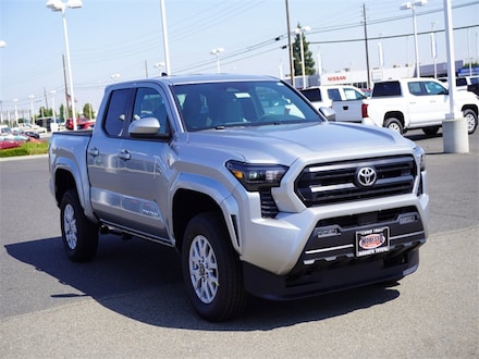 2025 Toyota Tacoma SR5 4X4 DOUBLE CAB