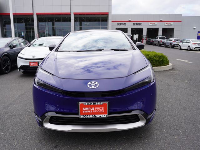 2026 Toyota Prius Plug-in Hybrid XSE Premium - Photo 6