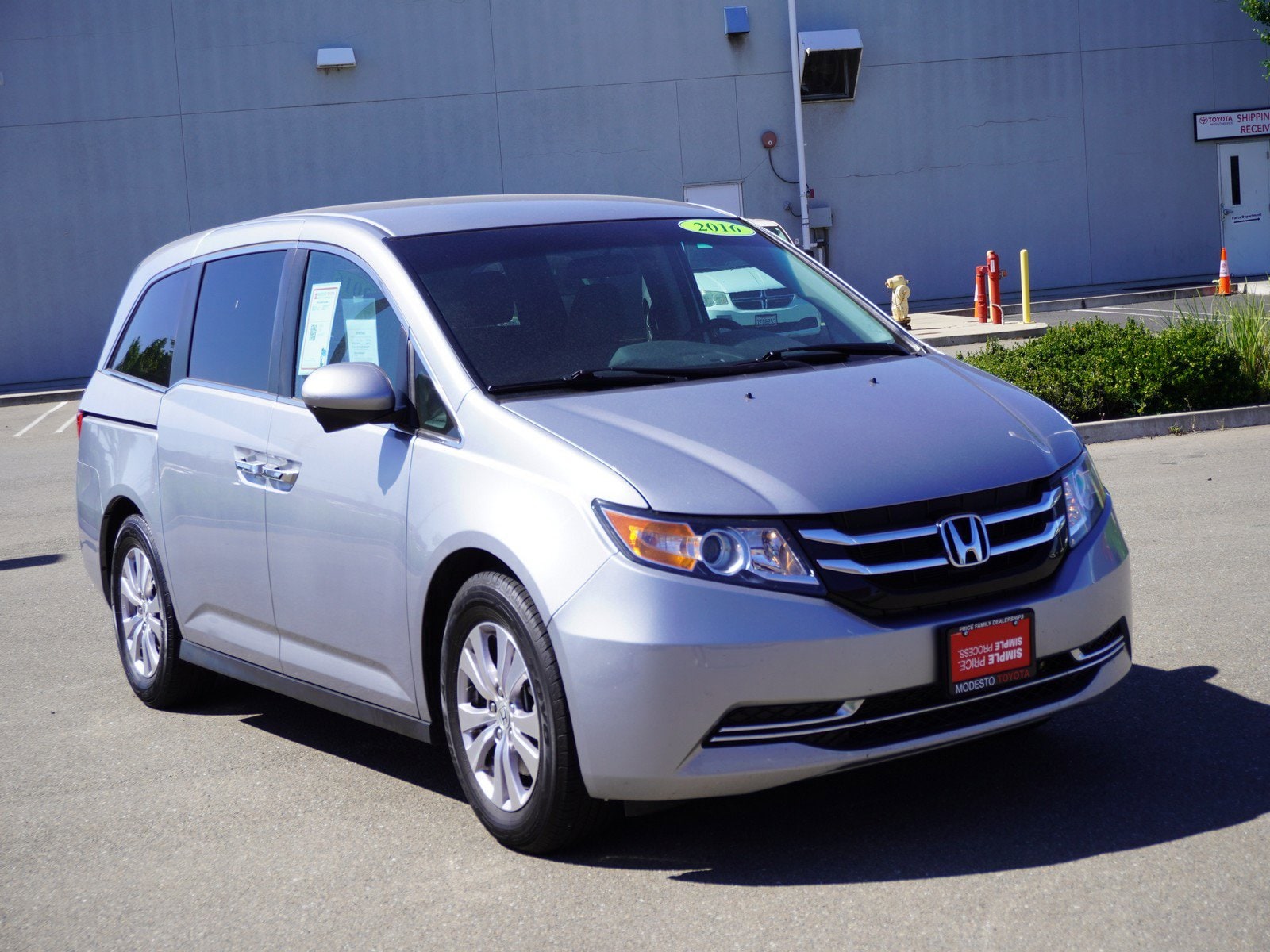 2016 Honda Odyssey EX's photo
