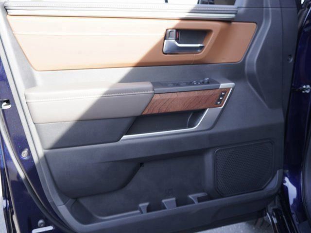 2025 Toyota Tundra 1794 Edition - Photo 23