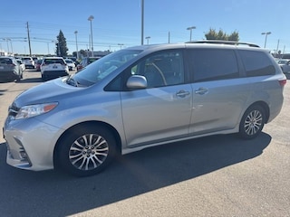 Used 2019 Toyota Sienna XLE 8 Passenger Van for sale in Modesto, CA