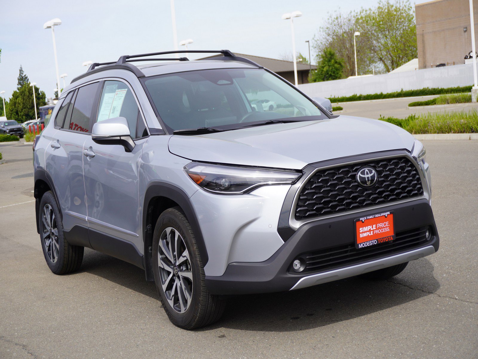 2024 Toyota Corolla Cross XLE