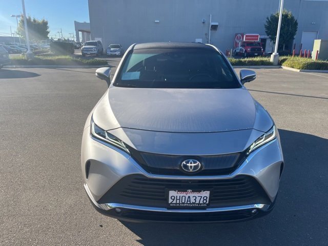 2023 Toyota Venza Limited photo 2