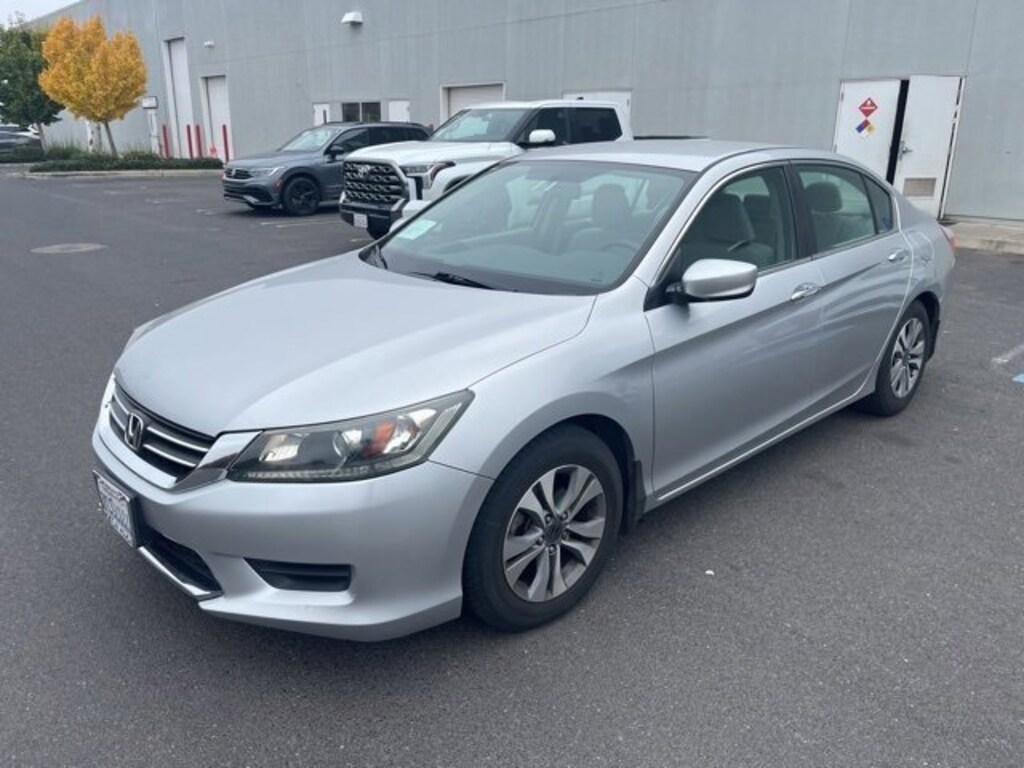 Used 2013 Honda Accord LX Sedan