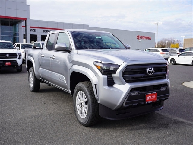 2026 Toyota Tacoma SR5's photo