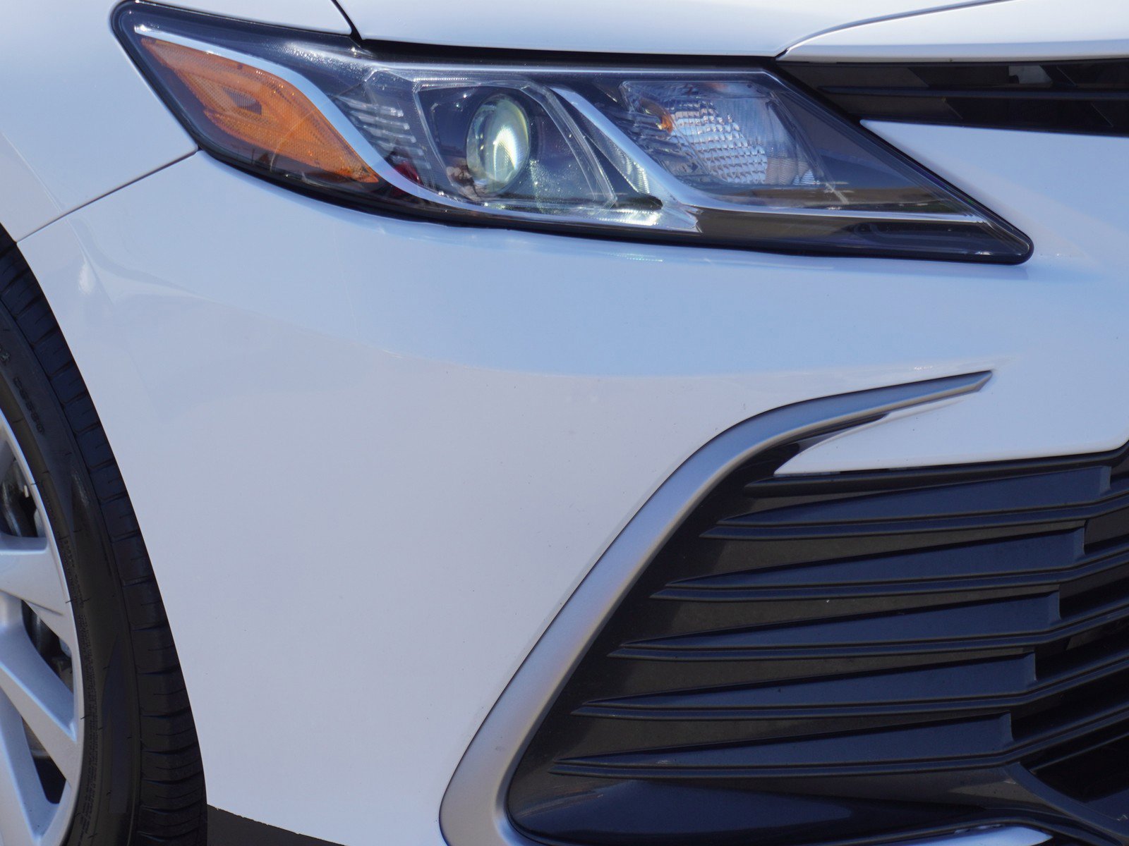 2024 Toyota Camry LE photo 3