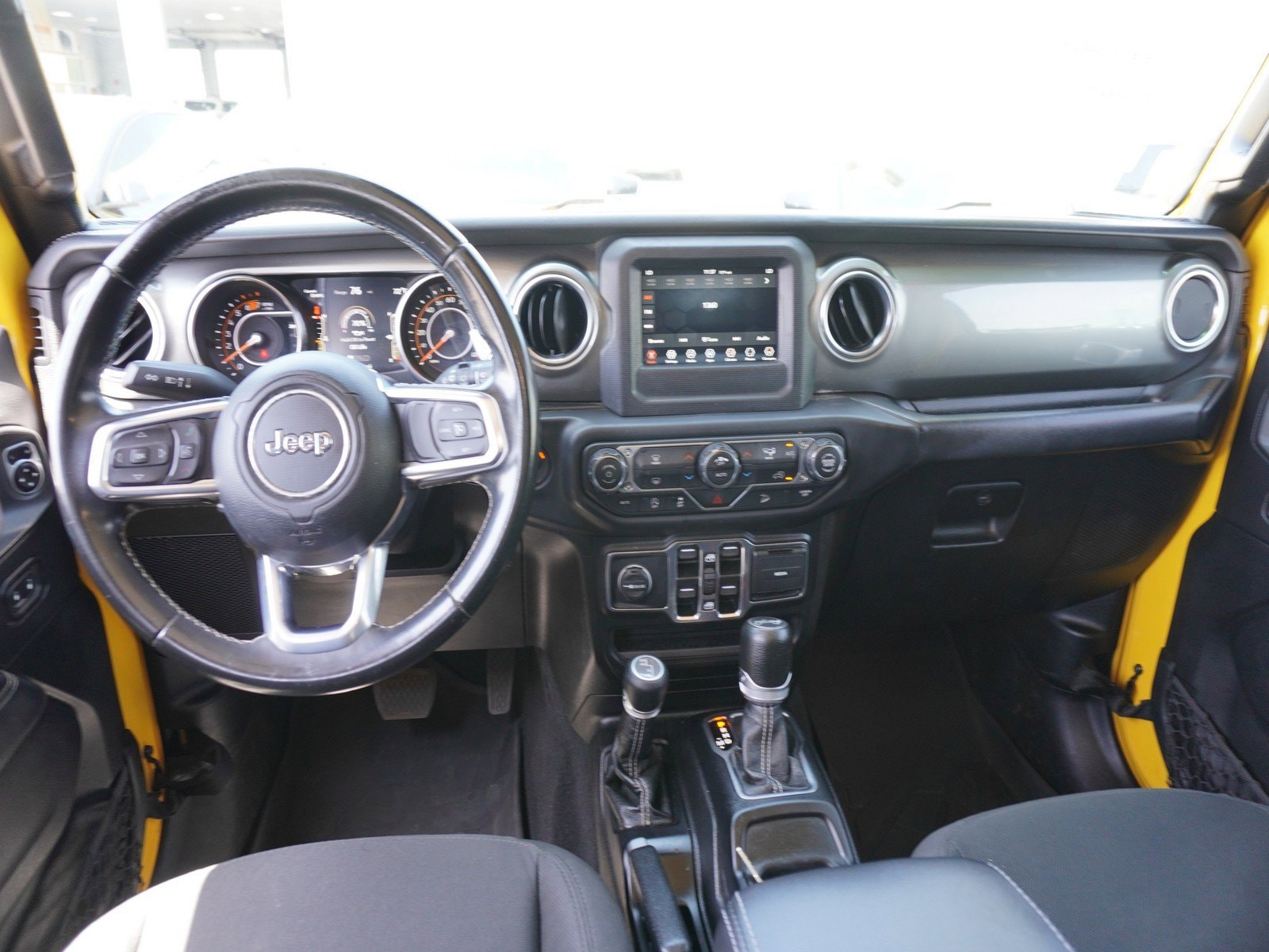 Used 2020 Jeep Wrangler Unlimited Sahara with VIN 1C4HJXEN6LW114440 for sale in Modesto, CA