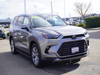 New 2025 Toyota Grand Highlander Limited SUV for sale in Modesto, CA