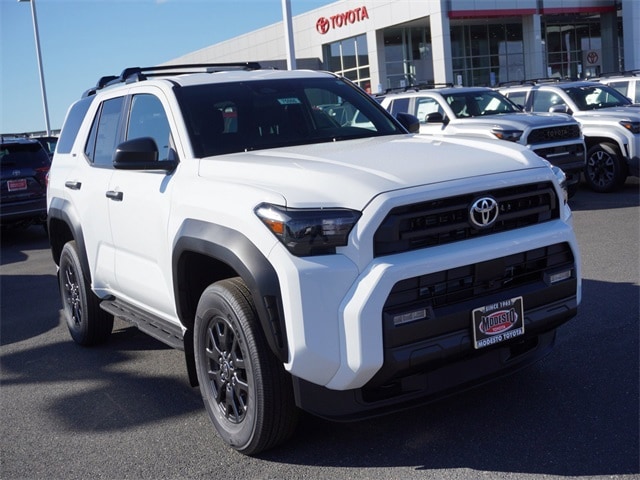 2025 Toyota 4Runner 4WD SR5 