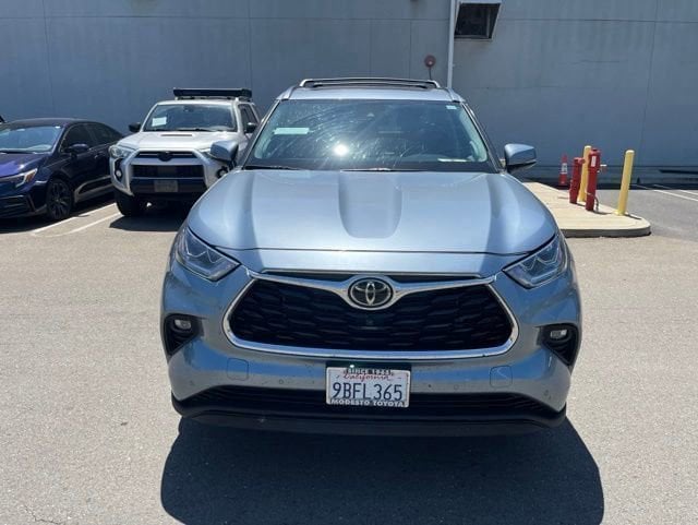2022 Toyota Highlander SUV 