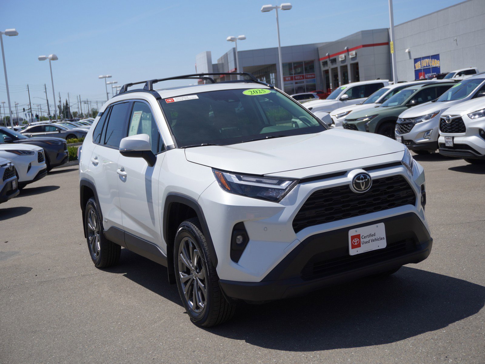 2025 Toyota RAV4 Hybrid SUV 