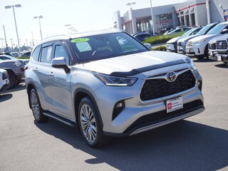 Used 2022 Toyota Highlander Platinum SUV for sale in Modesto, CA