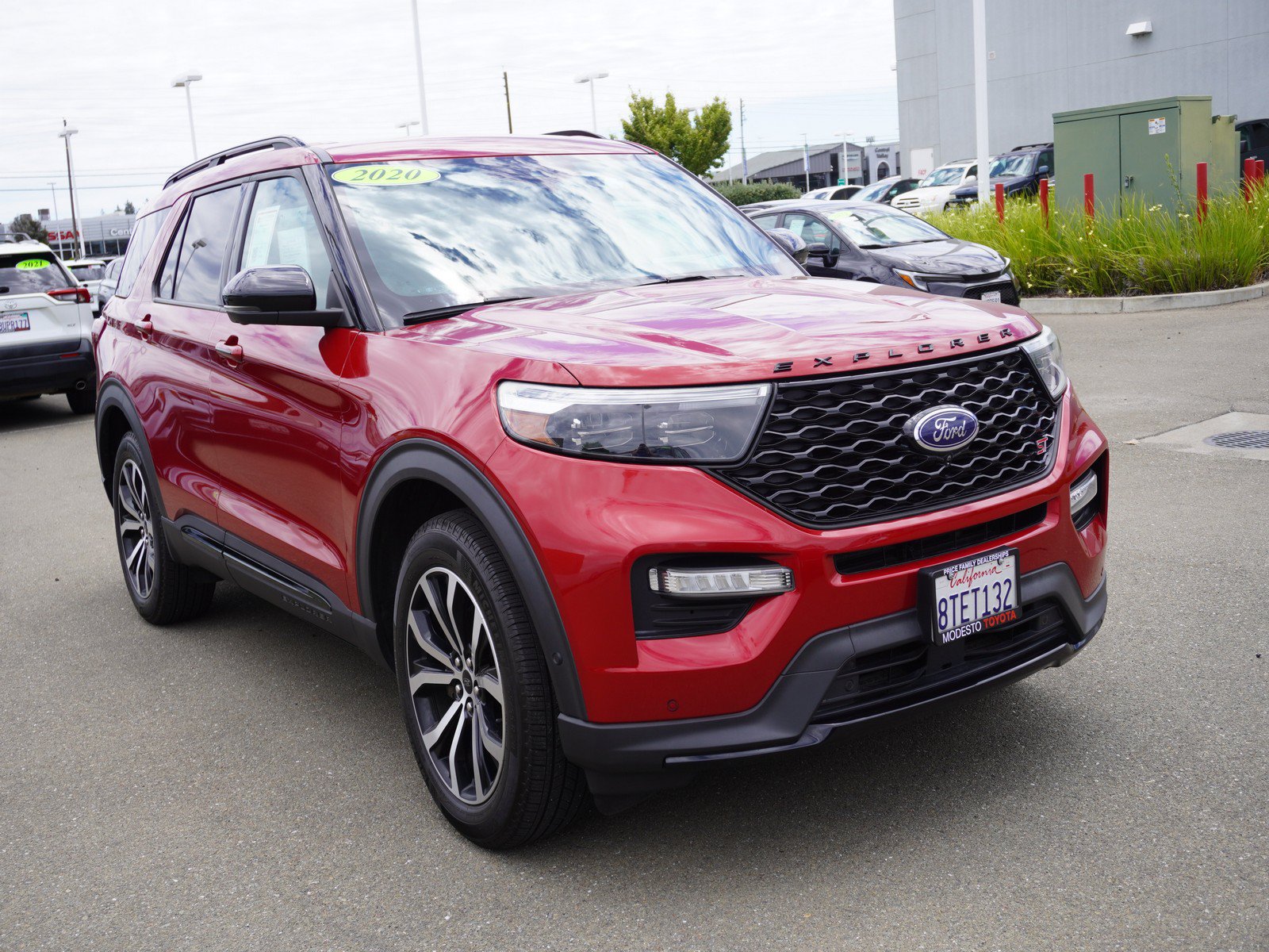 2020 Ford Explorer ST 4WD's photo