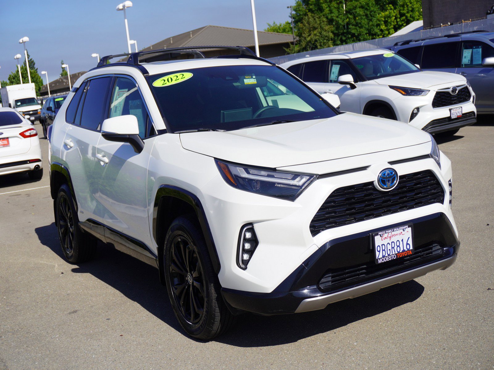 2022 Toyota RAV4 Hybrid SUV 