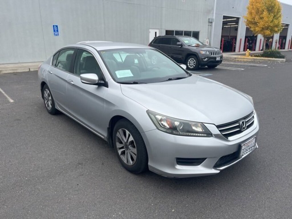 Used 2013 Honda Accord LX Sedan