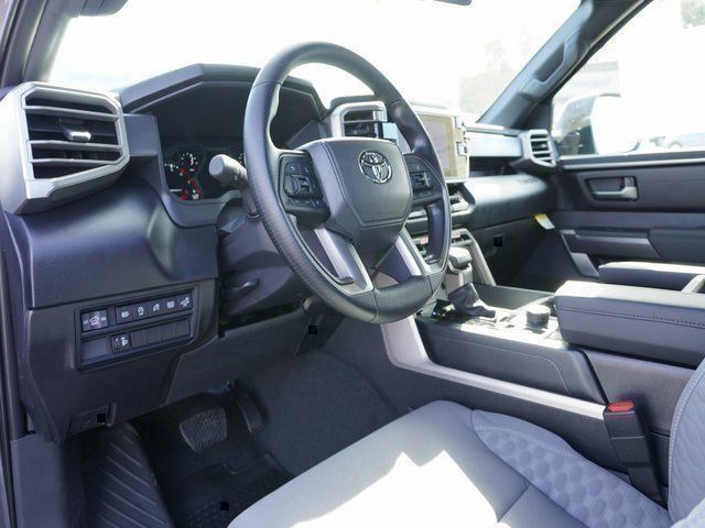 2025 Toyota Tundra SR5 - Photo 21