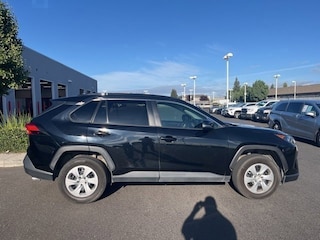 Used 2019 Toyota RAV4 LE SUV for sale in Modesto, CA