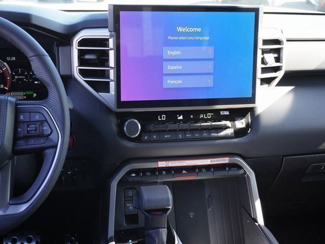 2025 Toyota Tundra Limited - Photo 18