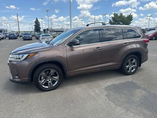 2019 Toyota Highlander Limited Platinum 4x4 V6's photo