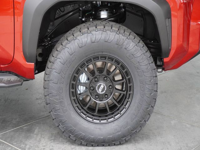 2026 Toyota 4Runner TRD Off-Road - Photo 6