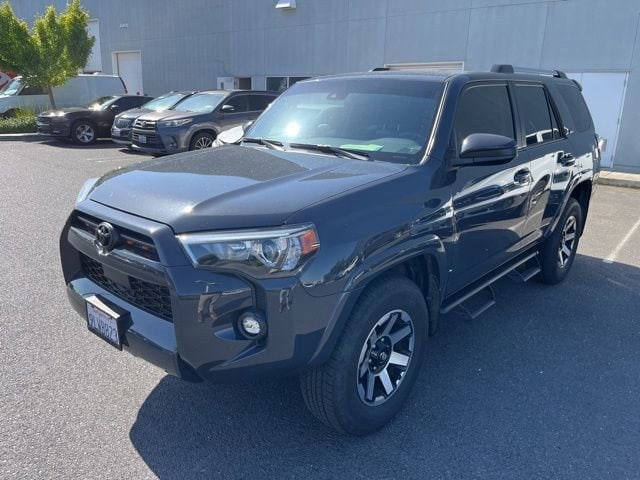 2024 Toyota 4Runner SR5 4WD V6's photo