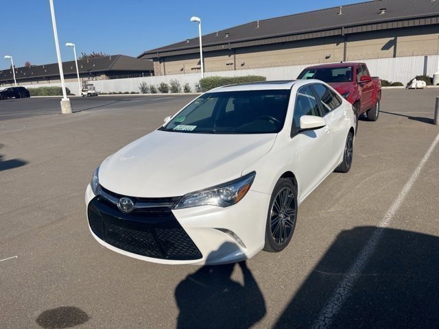 2016 Toyota Camry Special Edition