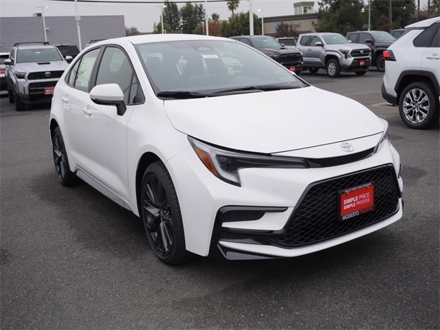 2026 Toyota Corolla SE's photo