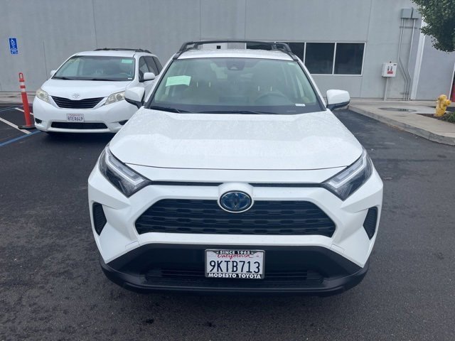 2024 Toyota RAV4 LE photo 2