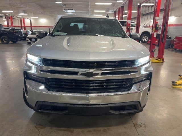 2022 Chevrolet Silverado 1500 photo 2