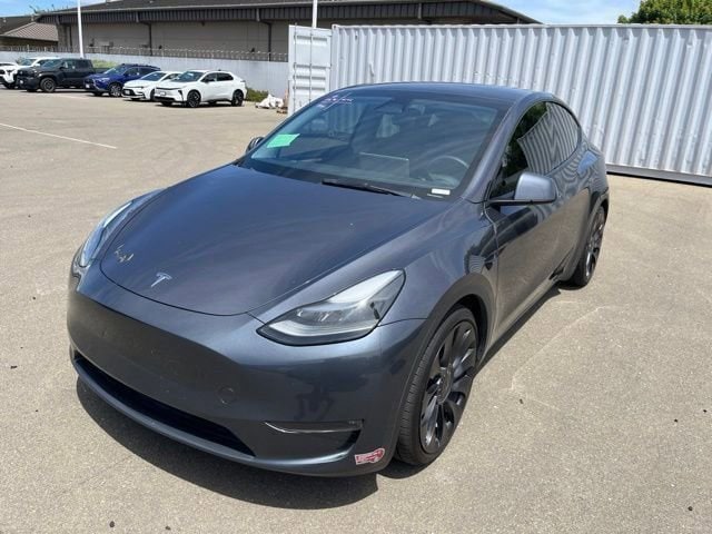 2023 Tesla Model Y Performance Dual Motor All-Wheel Drive's photo