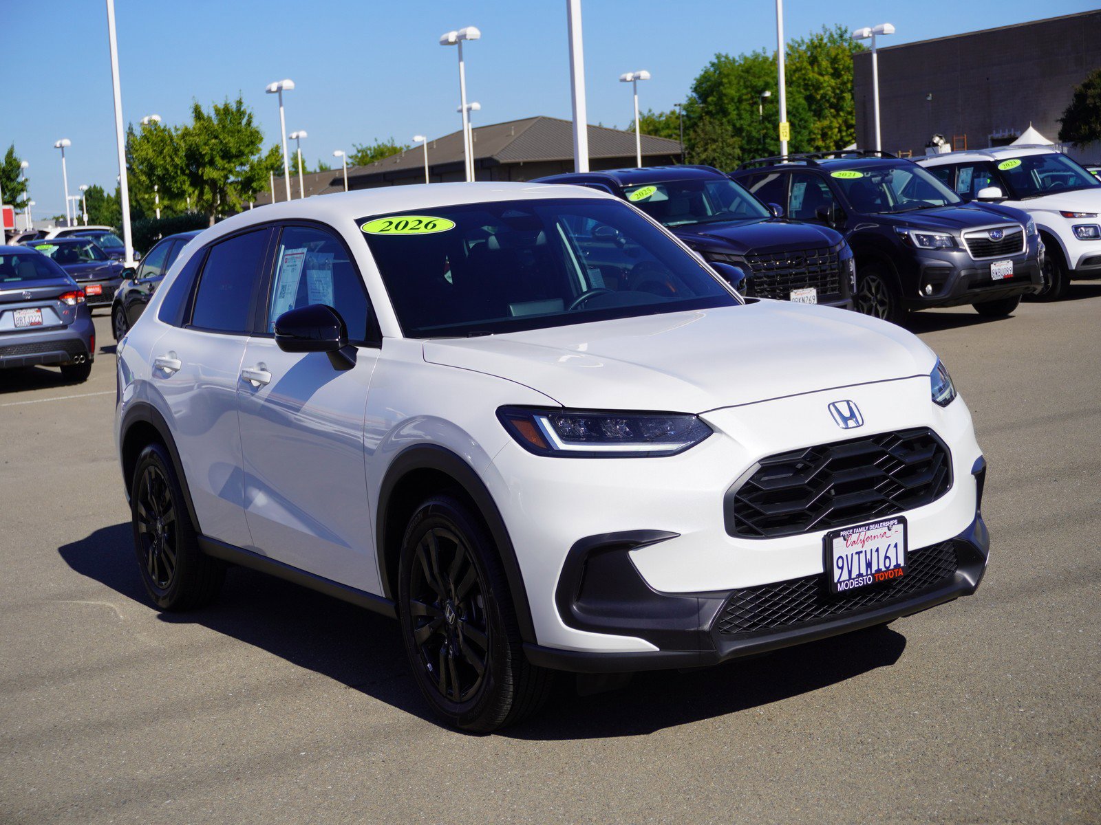 2026 Honda HR-V Sport 2WD's photo