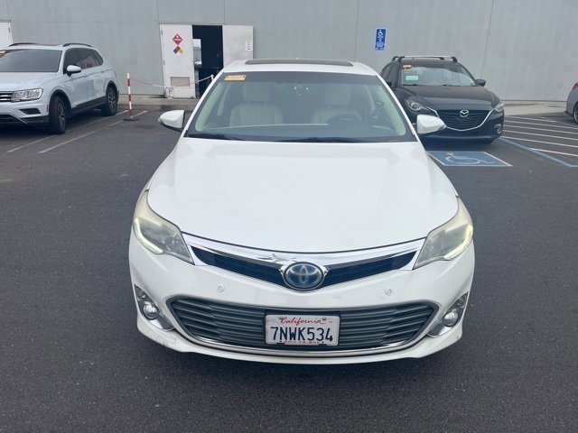 2013 Toyota Avalon Hybrid Limited photo 3