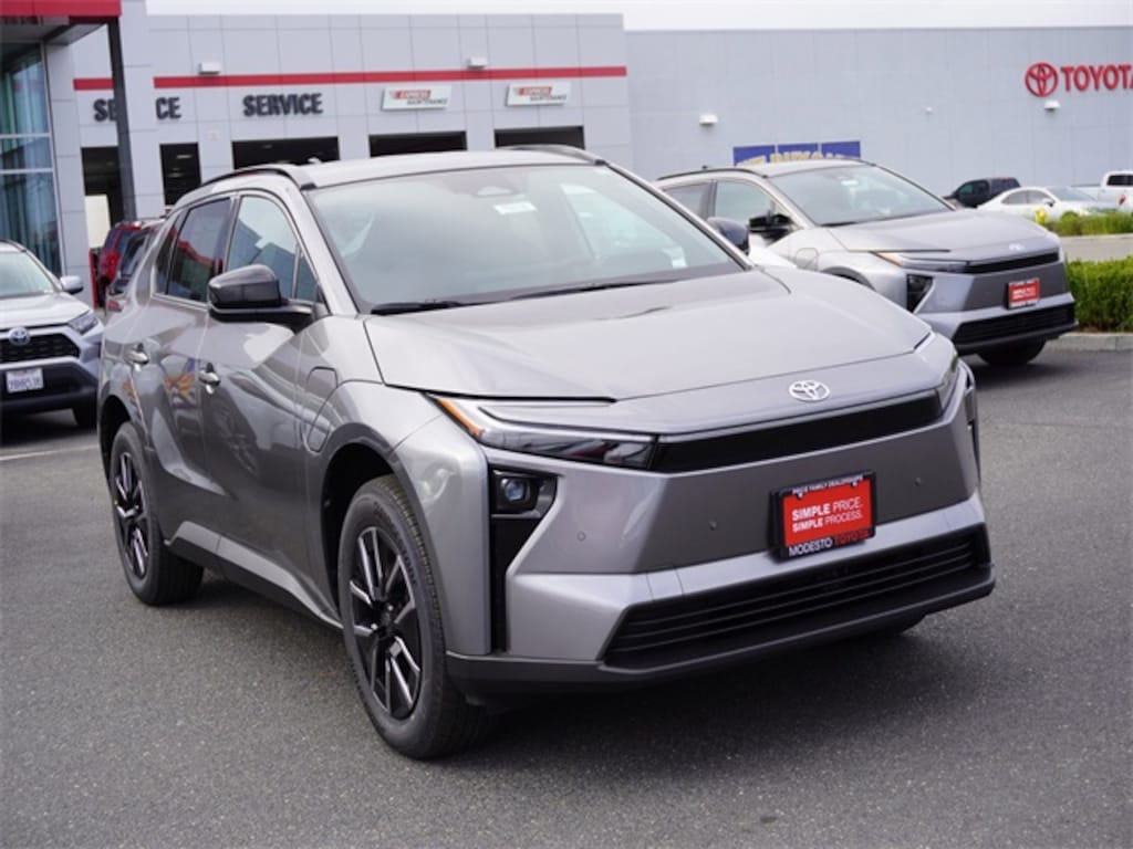 New 2026 Toyota BZ XLE XLE FWD