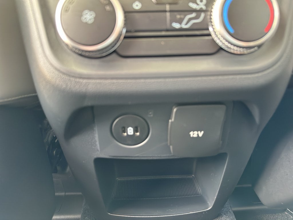 2026 Ford Explorer Active - Photo 15