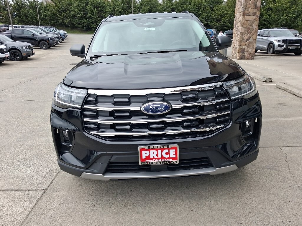 New 2026 Ford Explorer Active w/200A Pkg SUV