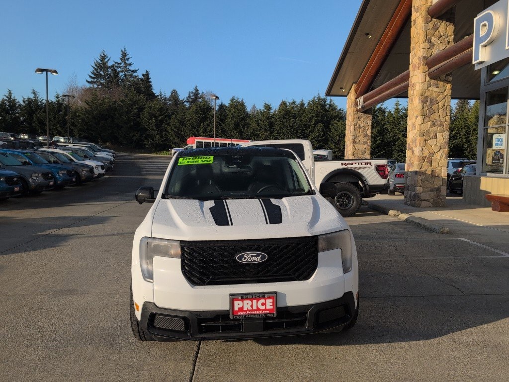 New 2026 Ford Maverick LARIAT SuperCrew