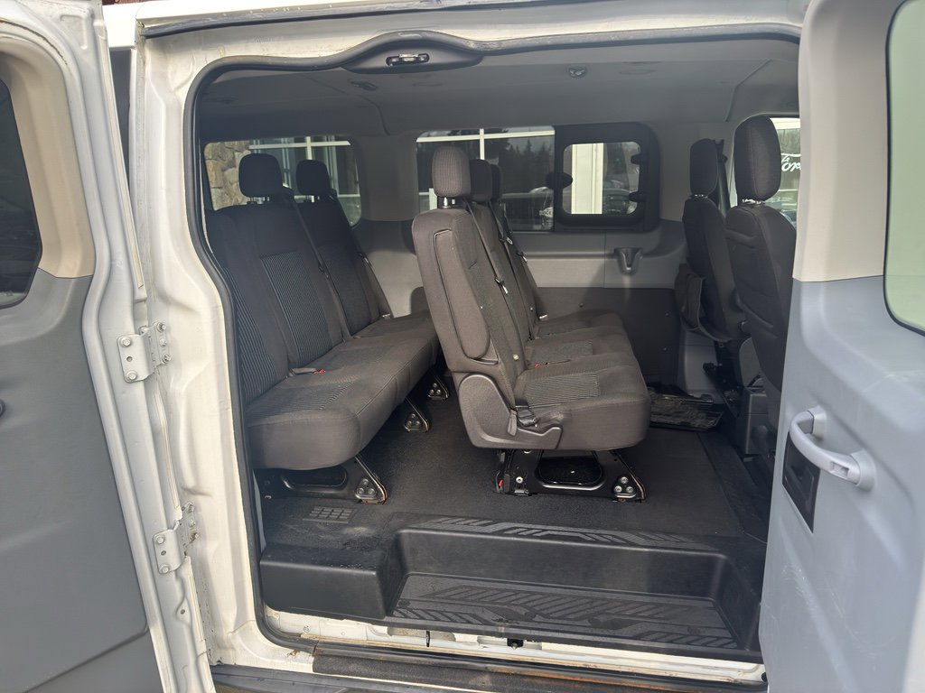 2017 Ford Transit Wagon XLT - Photo 34