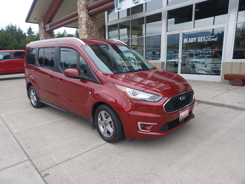 2019 Ford Transit Connect Titanium's photo