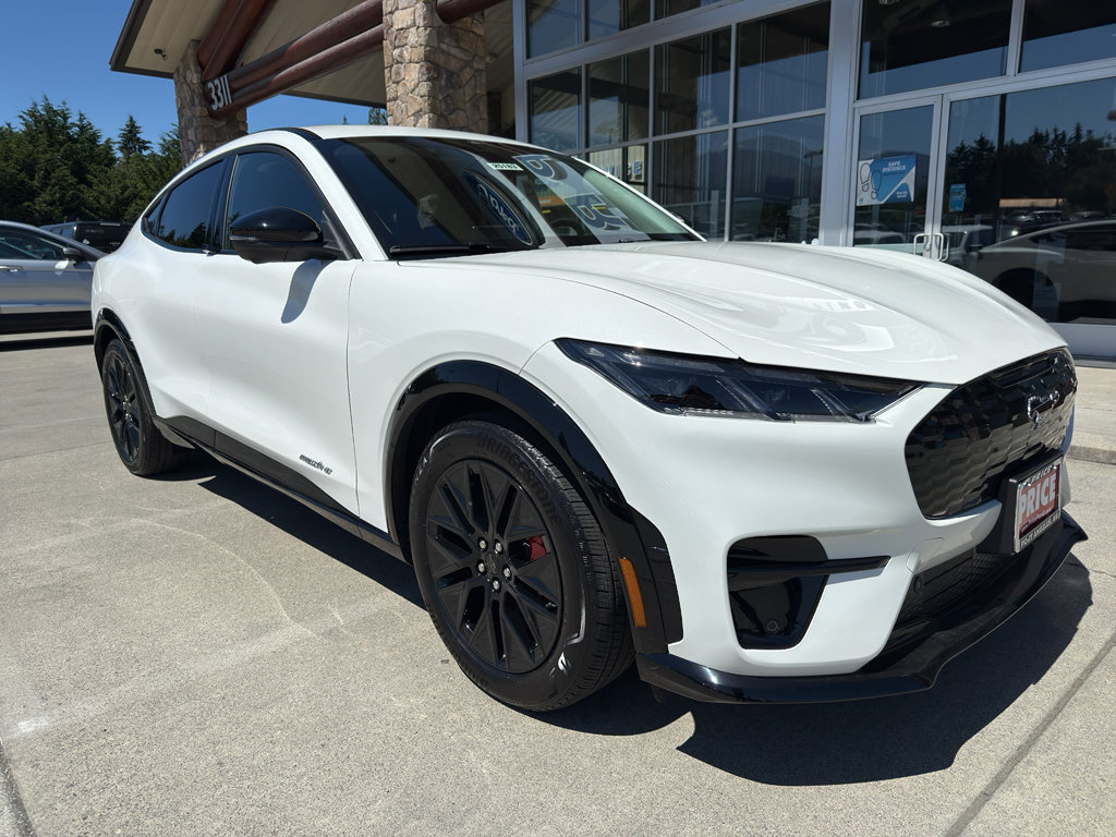 2025 Ford Mustang Mach-E SUV 