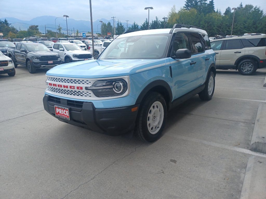 2025 Ford Bronco Sport Heritage photo 3