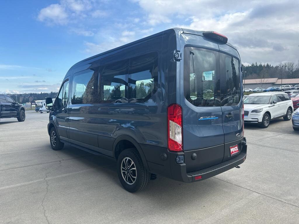 2023 Ford Transit photo 3