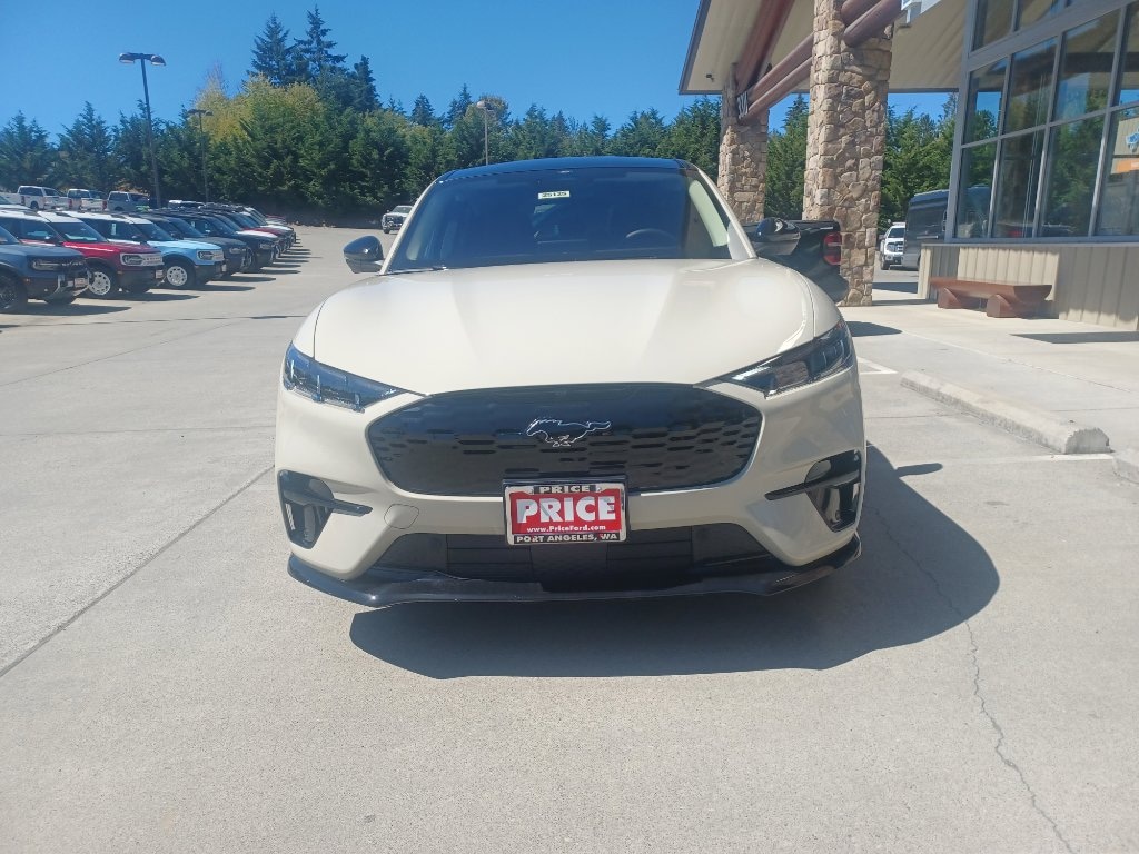 New 2025 Ford Mustang Mach-E Premium Premium AWD