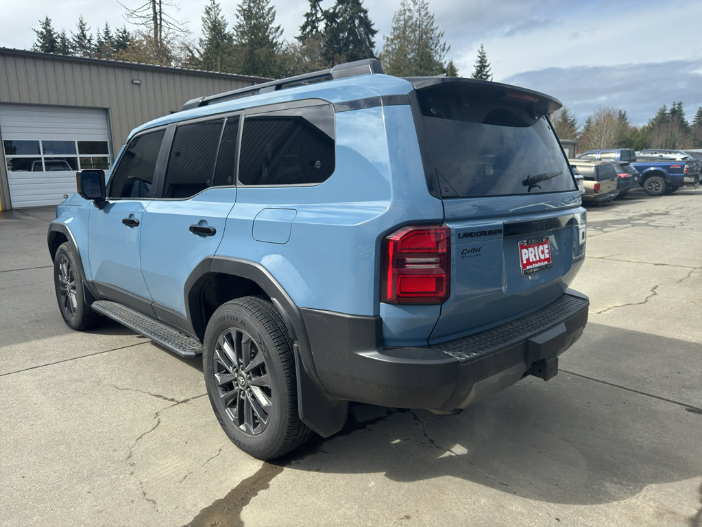 2025 Toyota Land Cruiser Base photo 2