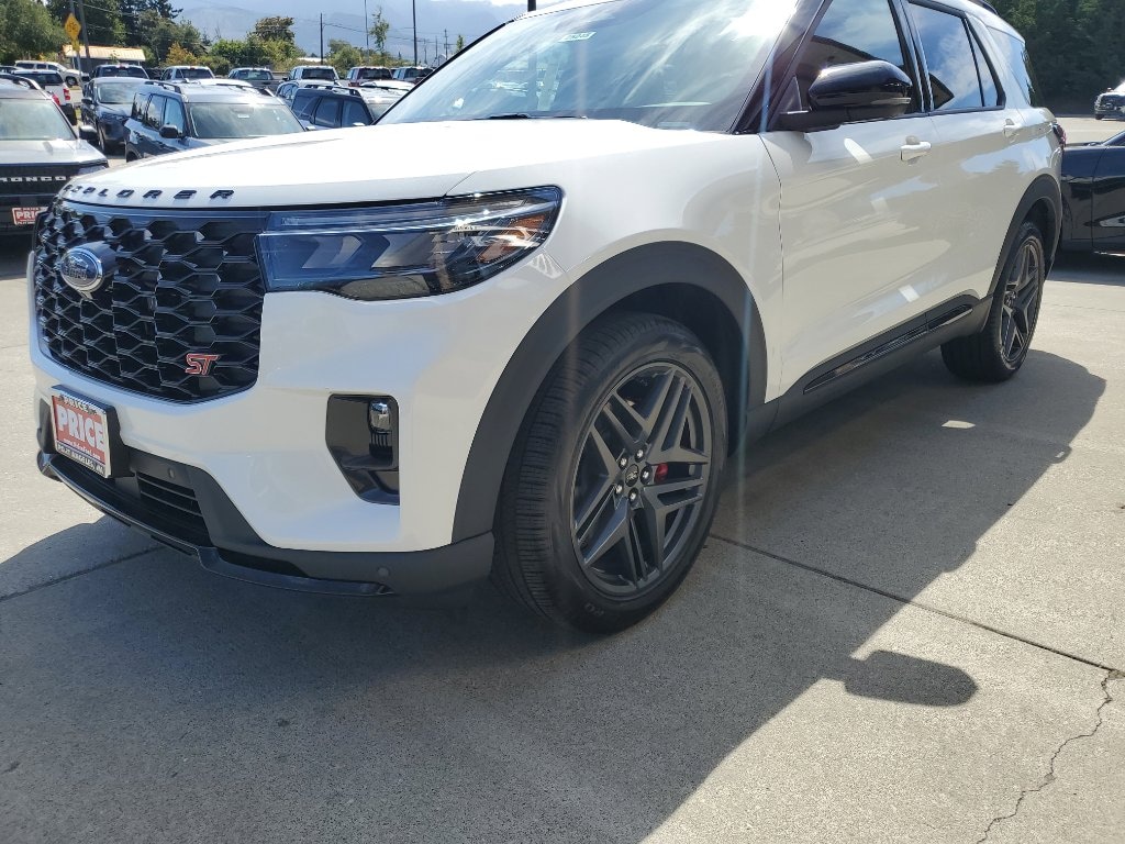 New 2025 Ford Explorer ST ST 4WD