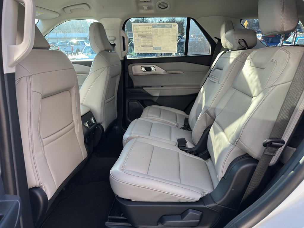 2026 Ford Explorer Active - Photo 12