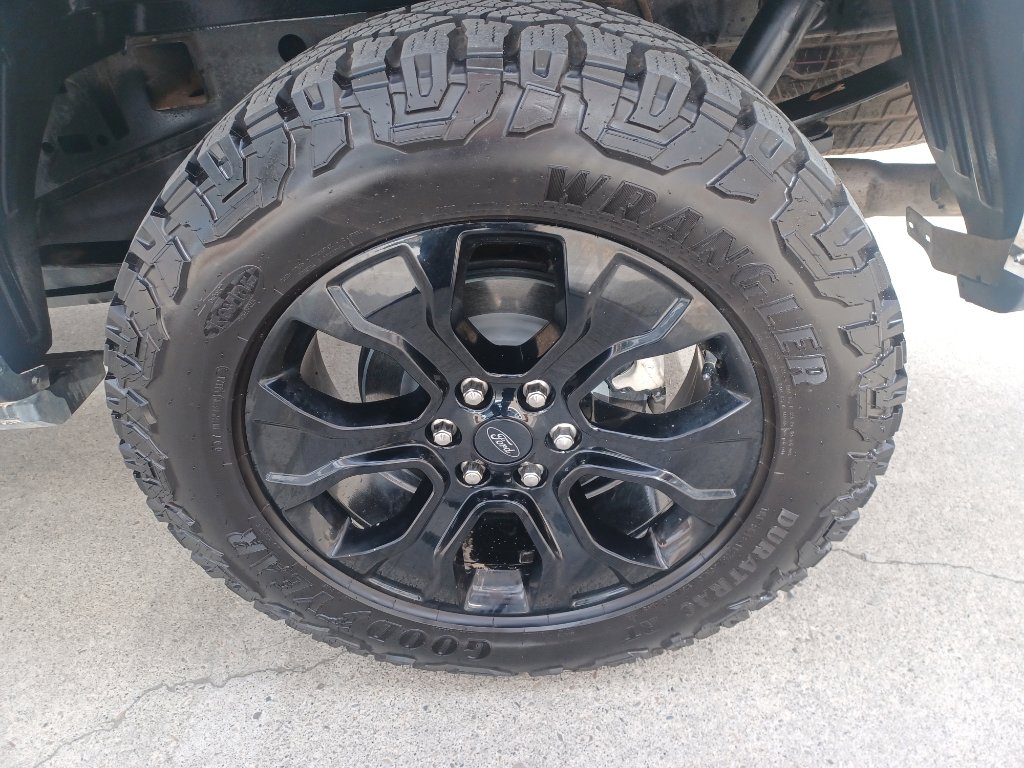 2022 Ford F-150 Platinum - Photo 24